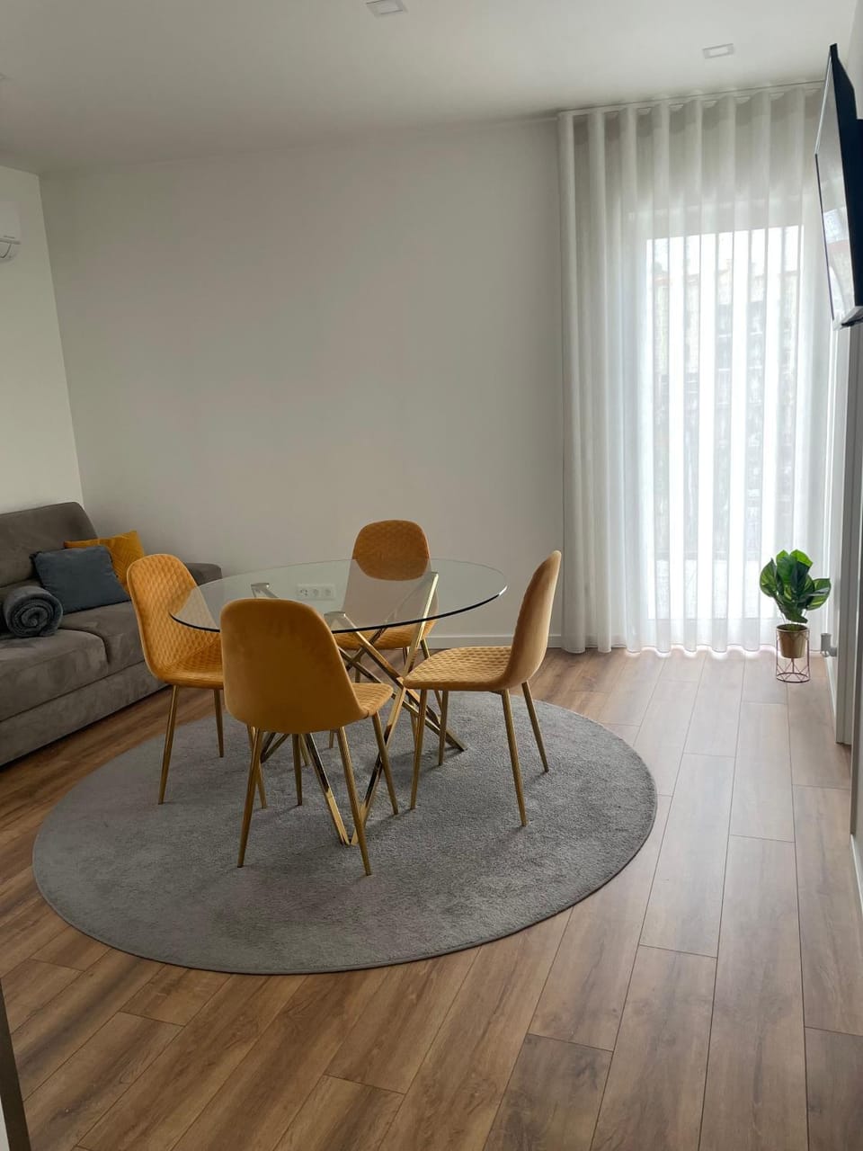 Property building, Living room
