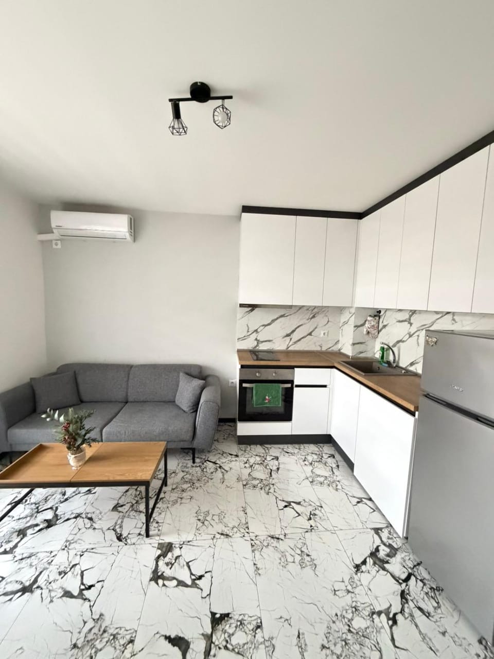 214th Residence One Bedroom Apartment Apartment in Sofia