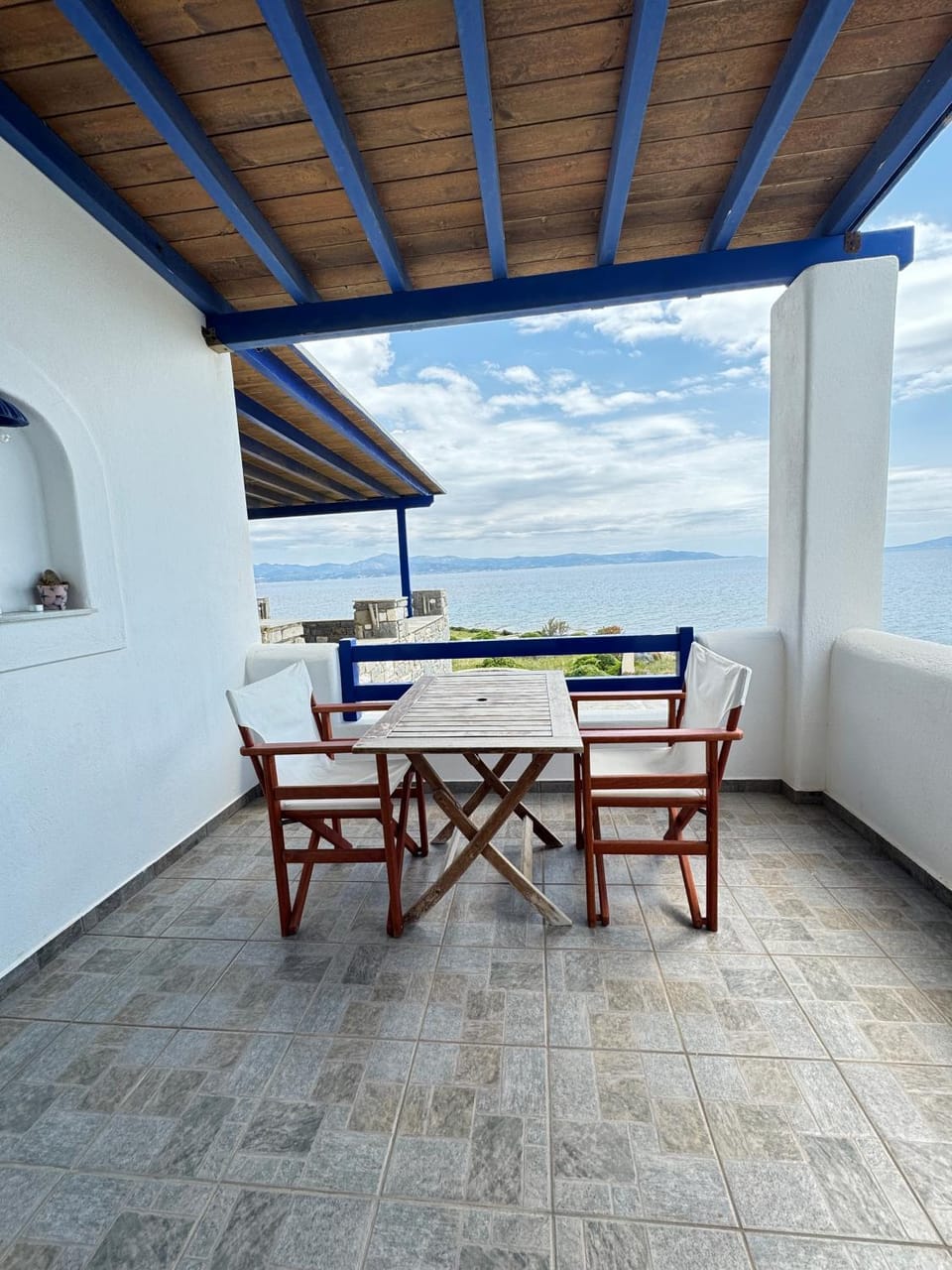 Dawn Paros Apartment in Paros, Greece
