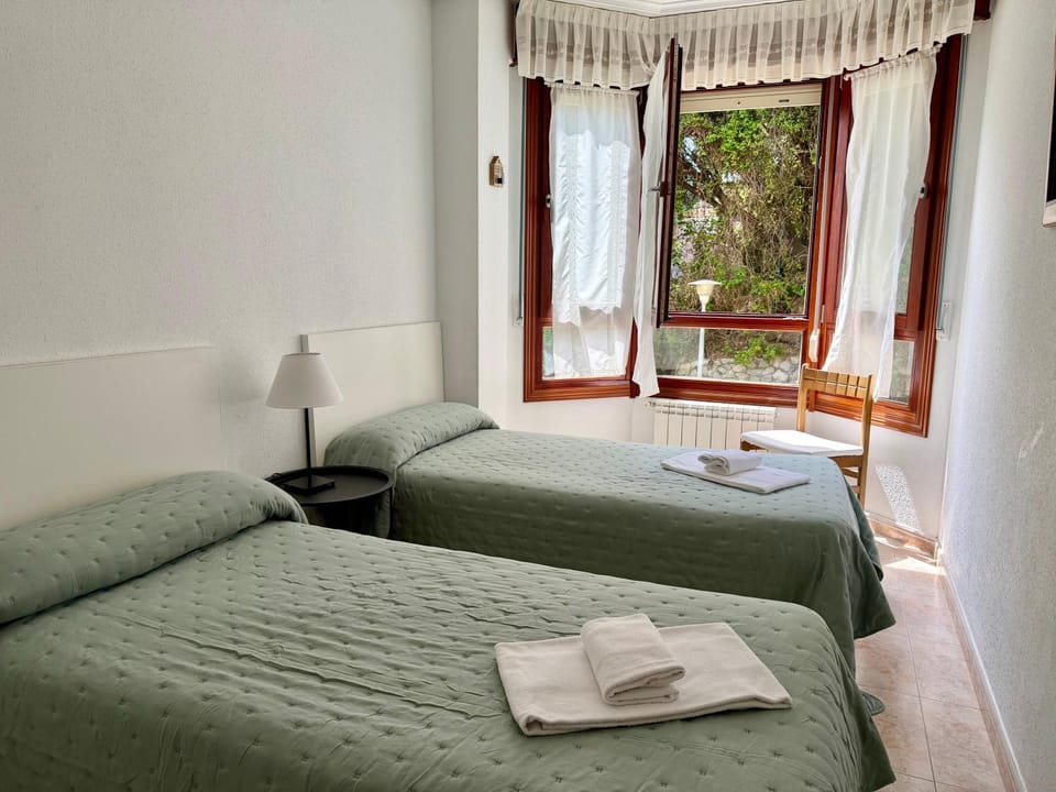Apartamento Playa Azul - 5924 Apartment in Cantabria