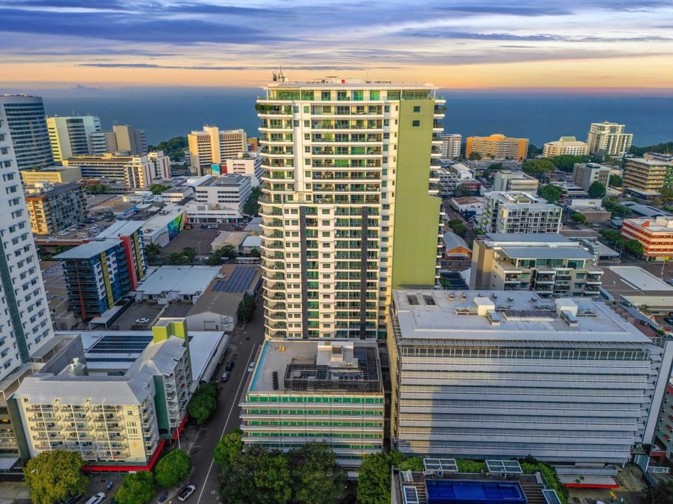City view, Sea view