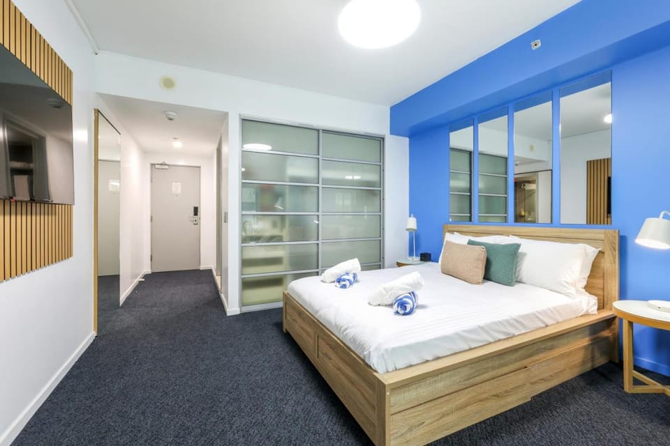 Bed, Photo of the whole room, Bedroom, towels, wardrobe