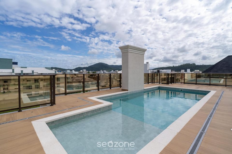 Balcony/Terrace, Swimming pool