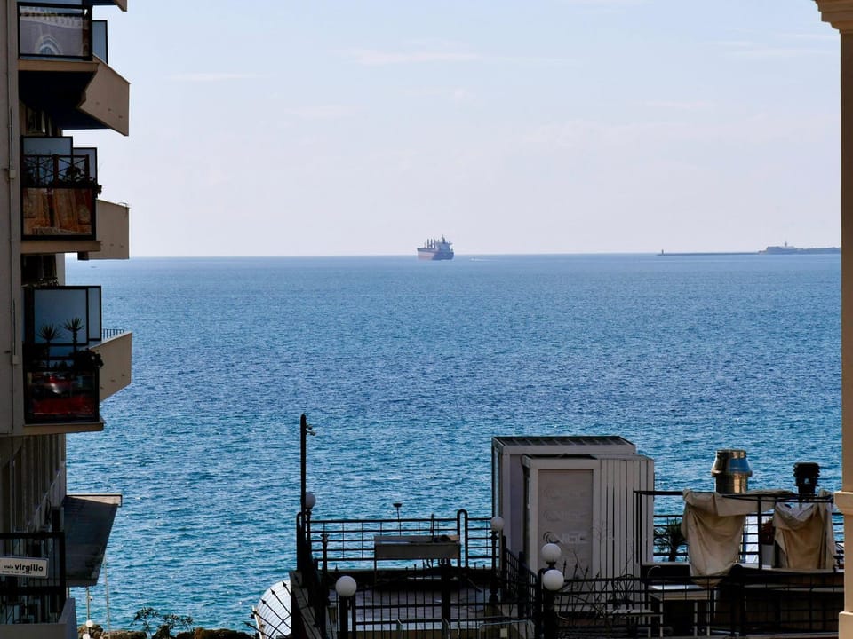 Blue Horizon - Boutique Apartment Apartment in Province of Taranto