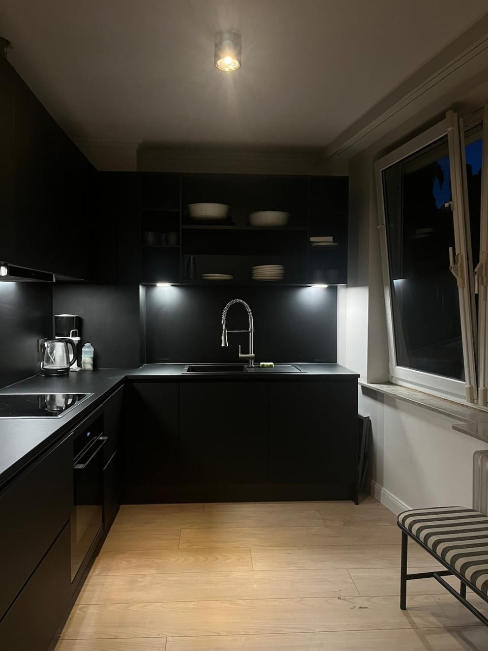 Blankenese Apartment Escape - 3 Bedrooms Apartment in Hamburg