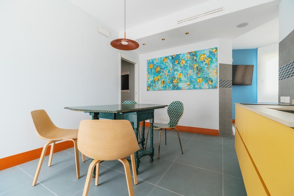 Living room, Dining area, heating, air conditioner