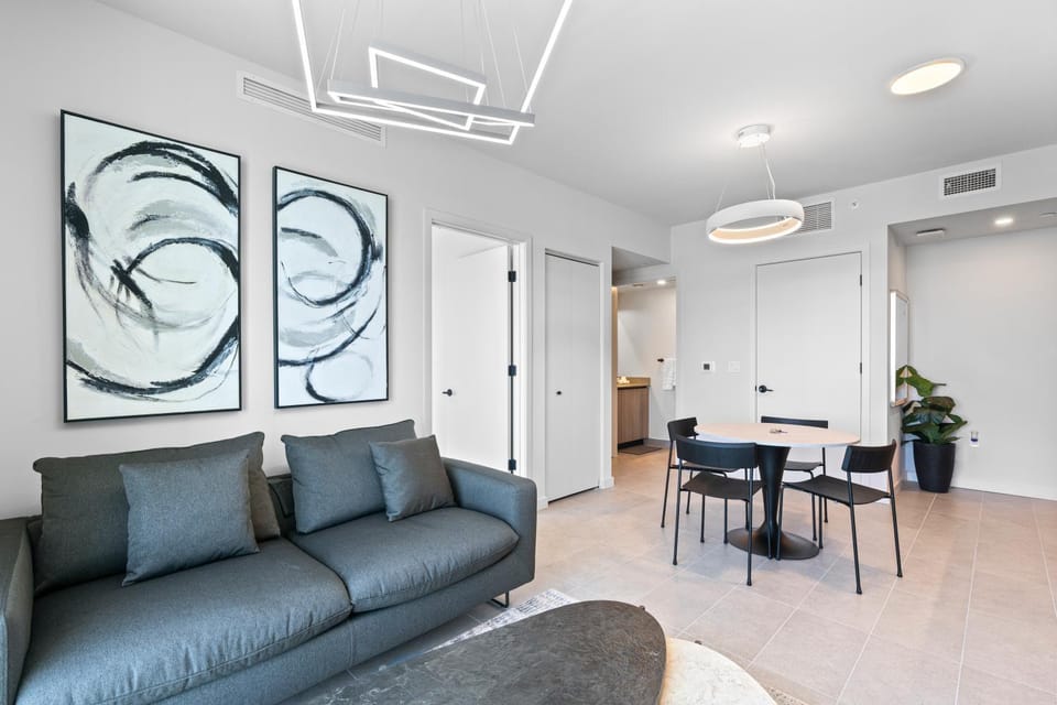 Living room, Seating area, Dining area