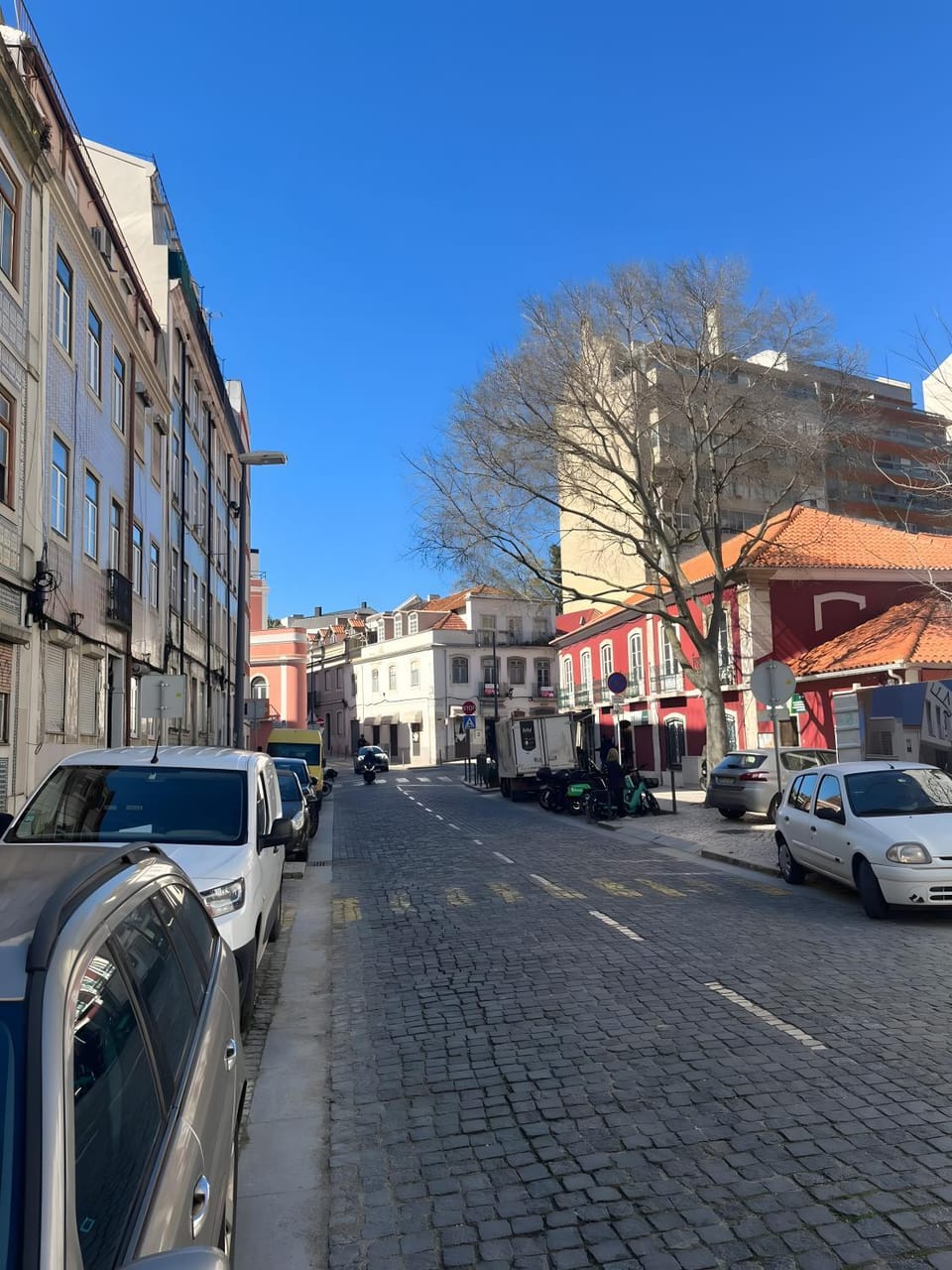 Amoreiras Lisbon Apartments Apartment in Lisbon