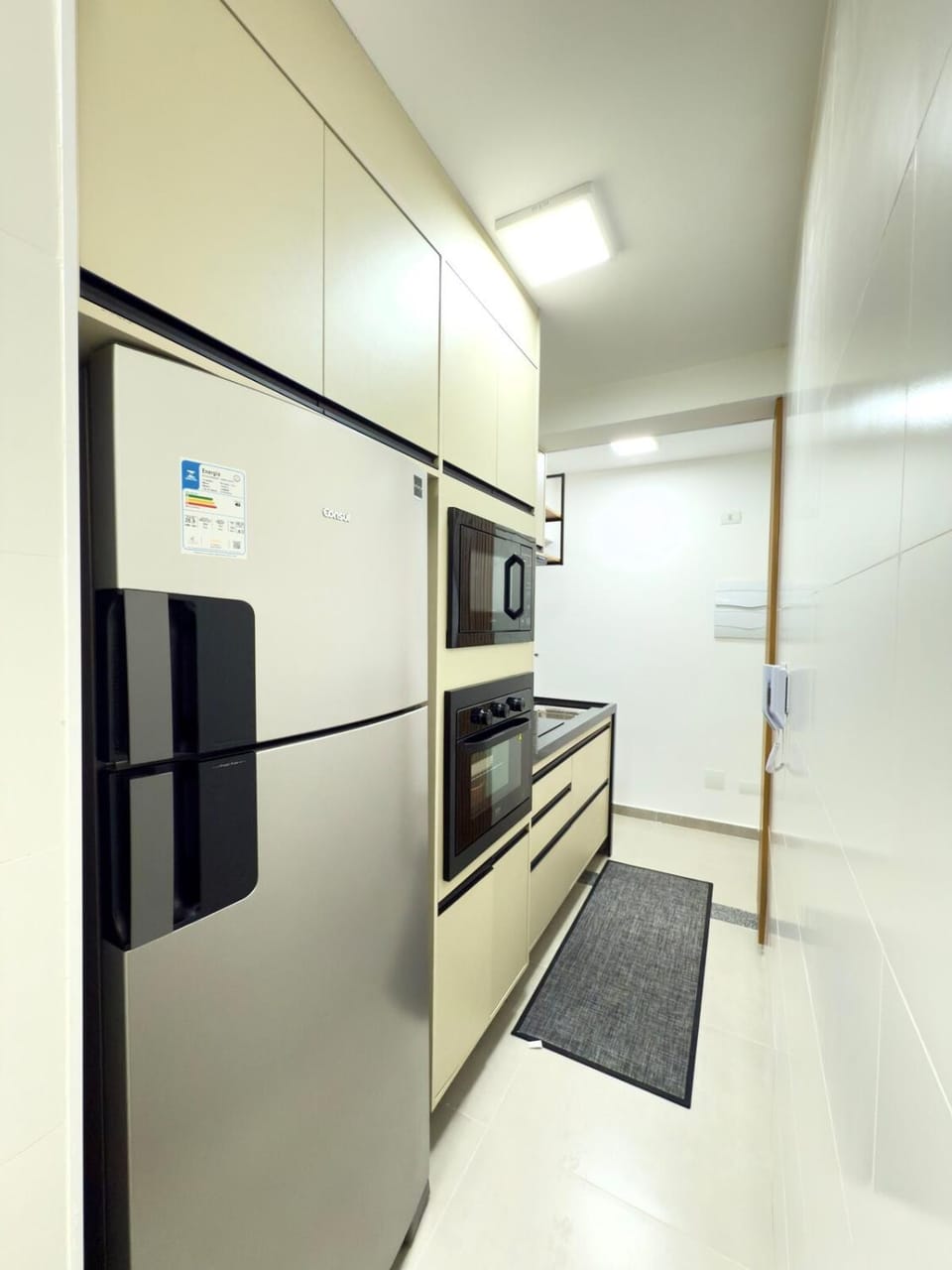 Kitchen or kitchenette, oven, stove