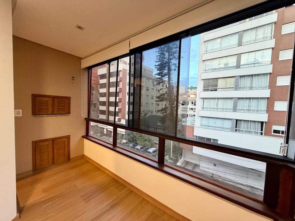 Apartamento de Alto padrão - localizado a três quadras do mar Apartment in State of Rio Grande do Sul