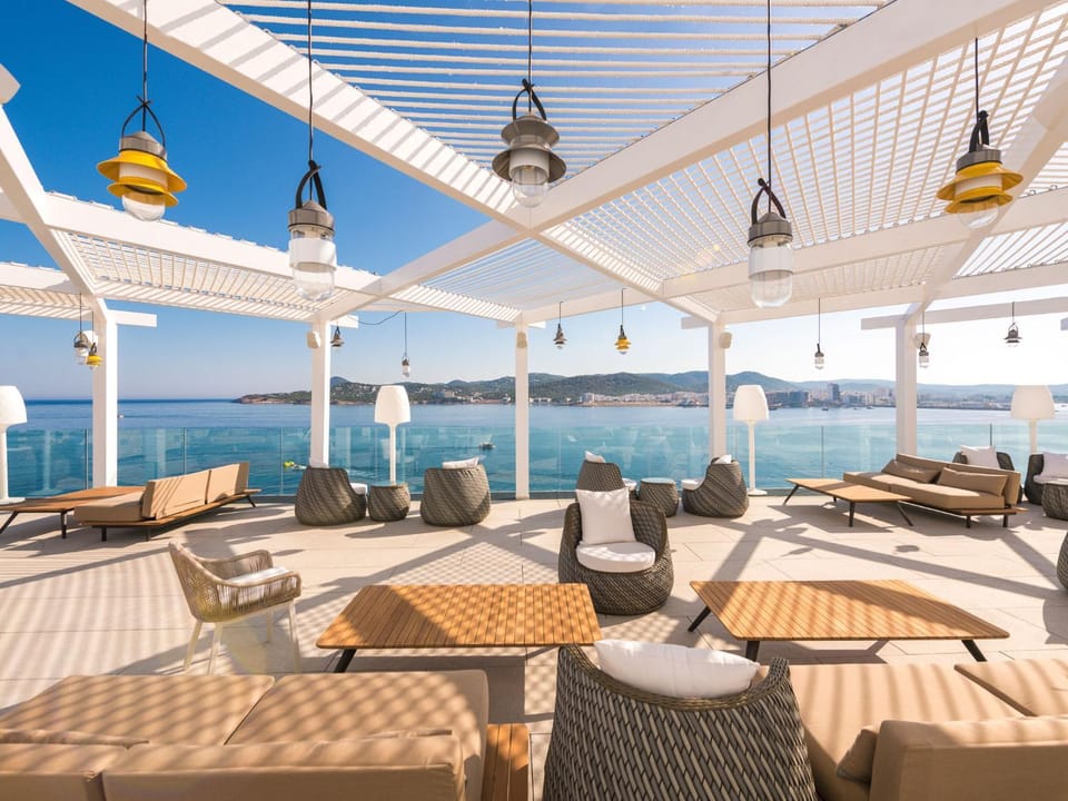 Lounge or bar, Sea view