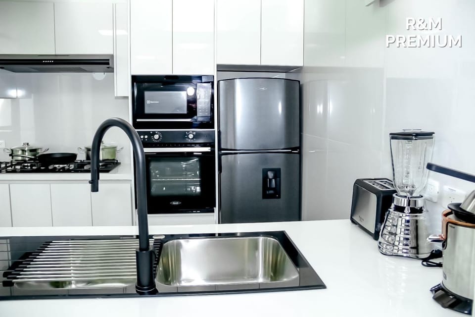 R&M Premium Apartment in Banos