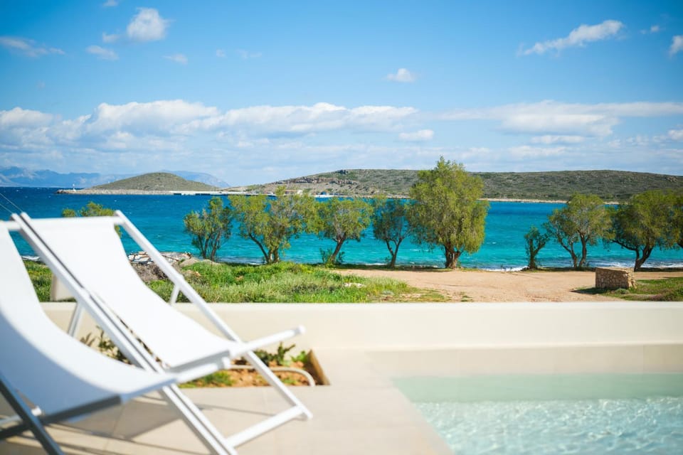 Sea view, Swimming pool, sunbed