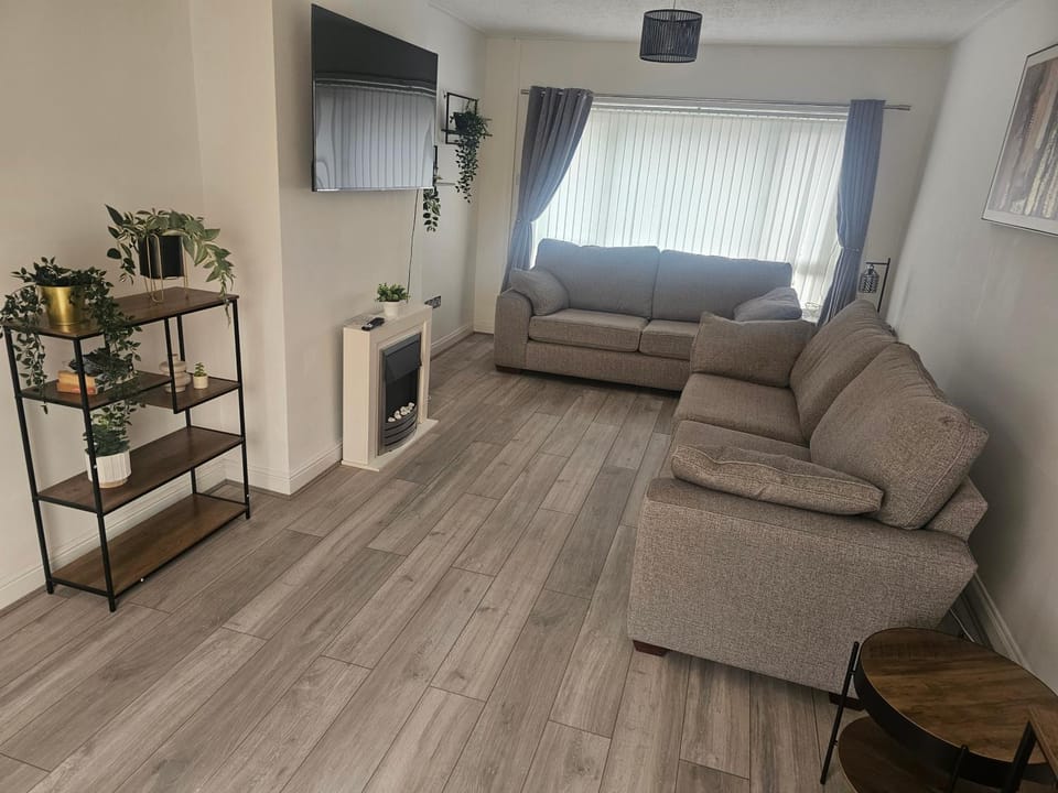 Leasowe House House in Wallasey