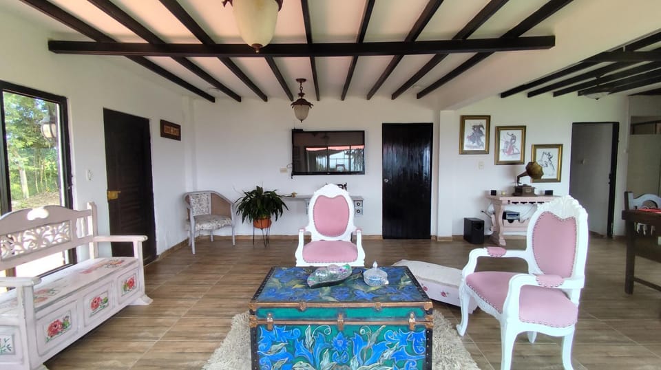 Chalet Monte Sereno Bed and Breakfast in Caldas, Colombia