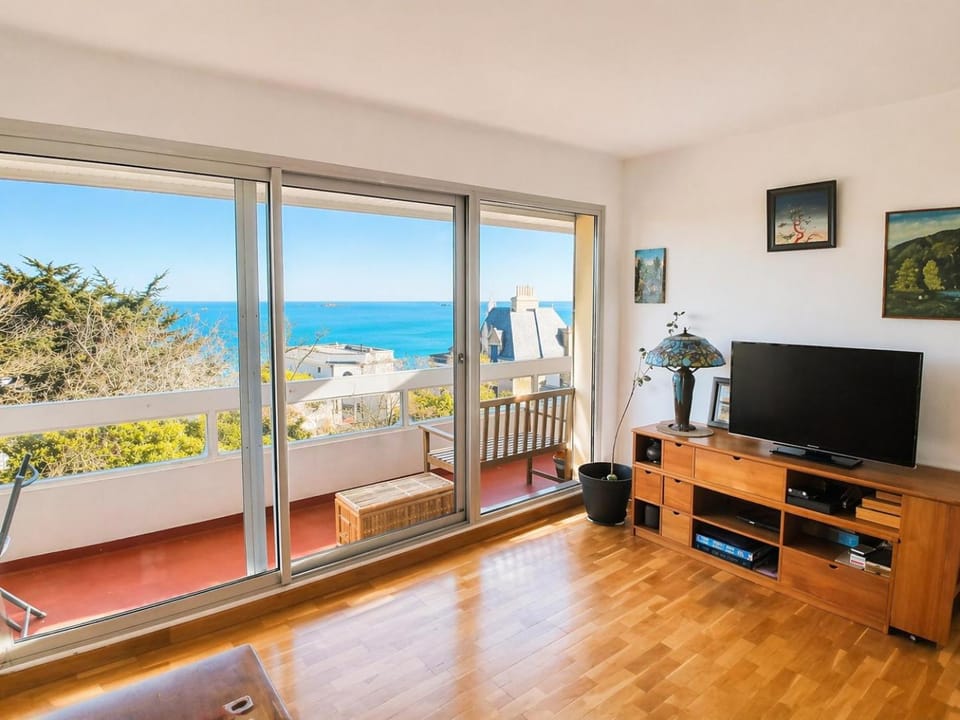 Vue mer incroyable - Plage à pied - Esprit NYC Apartment in Saint-Quay-Portrieux
