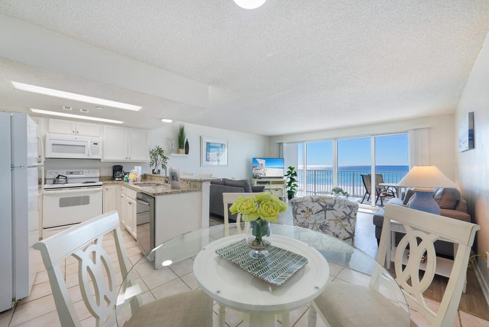Cabana Club 203 Beachfront Condo Secluded Beach NEW LISTING! Apartment in Destin