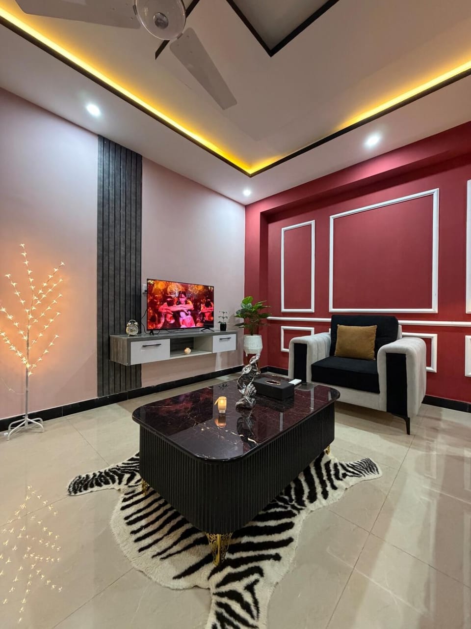 1 bed Designer Apartment near Islamabad Airport Apartment in Islamabad