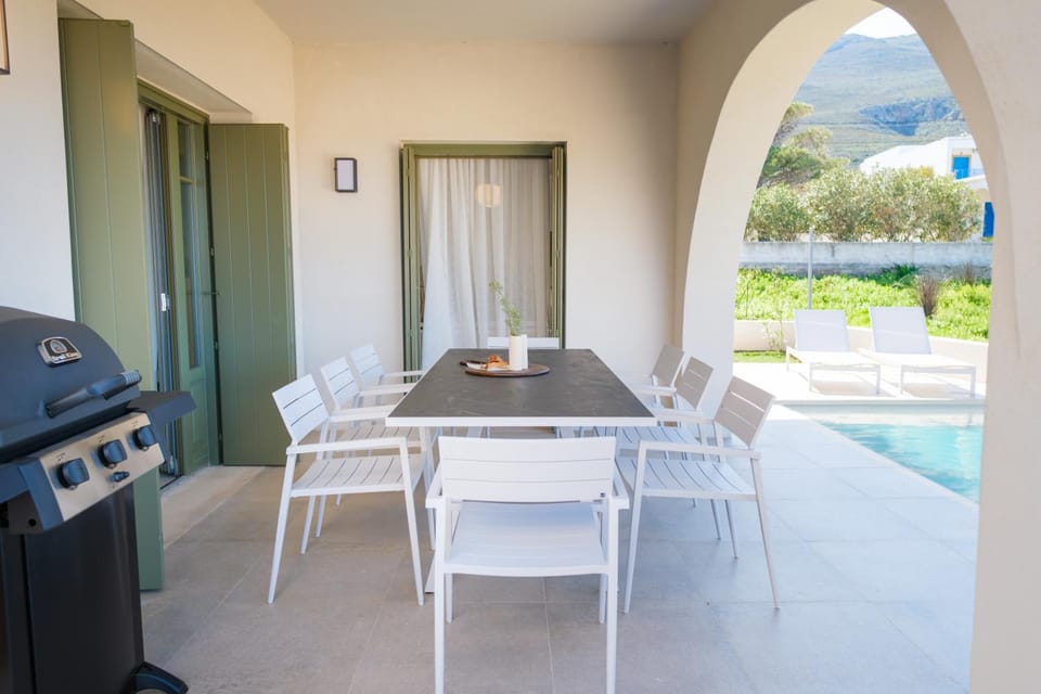 BBQ facilities, Balcony/Terrace, Swimming pool