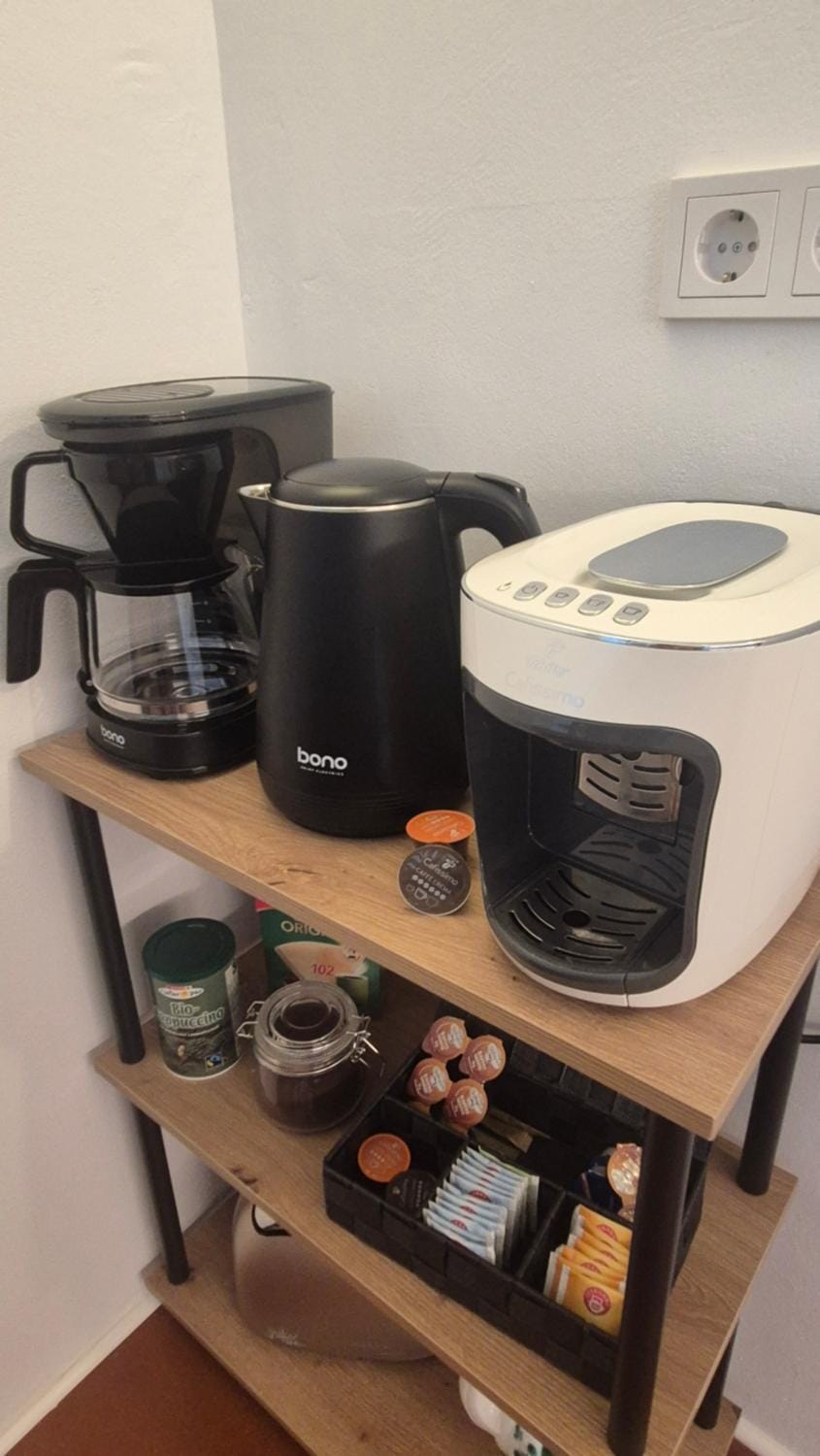 Coffee/tea facilities