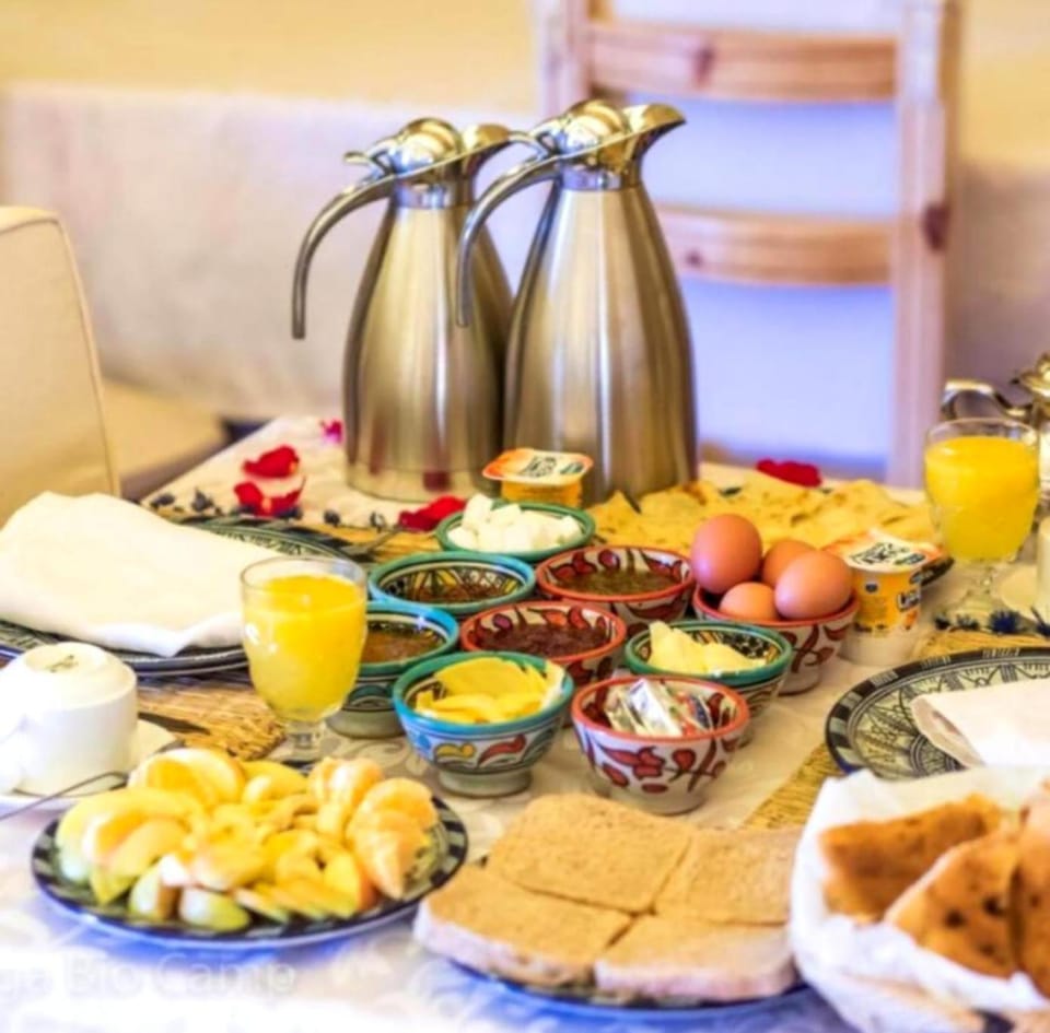 Breakfast, Breakfast