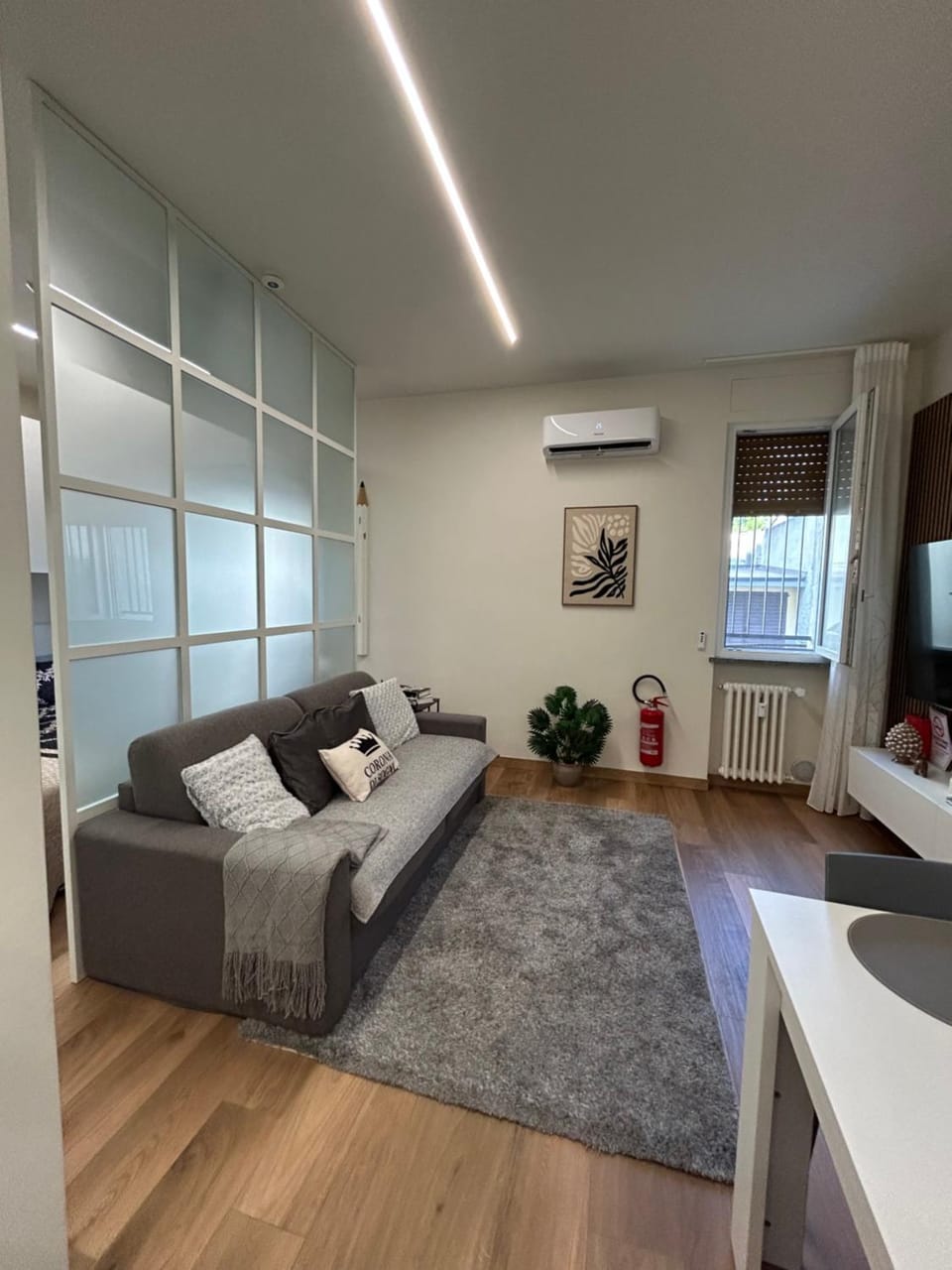 Corona dei Sogni Appartamento moderno vicino Ospedale e Centro Apartment in Novara
