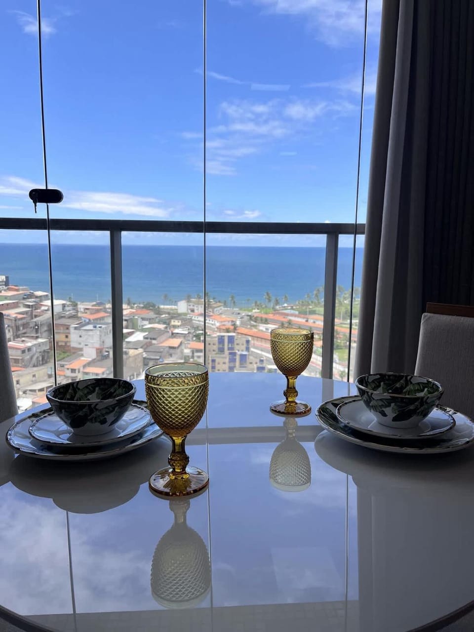 Orla Prime Studio - Sophistication and the Sea Apartment in Salvador