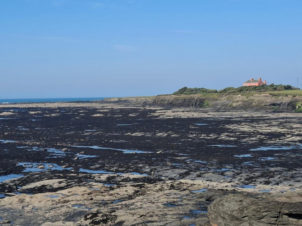 Cliff Top Accommodation Bed and Breakfast in County Clare