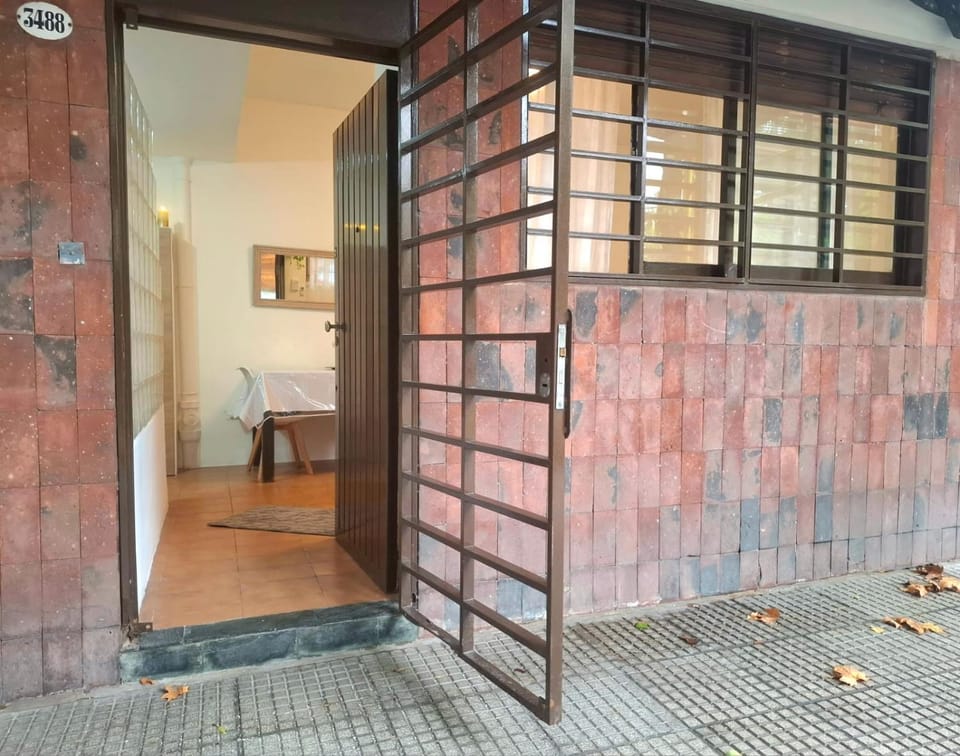 Monoambiente en Belgrano Zona Hospital Pirovano Apartment in Buenos Aires