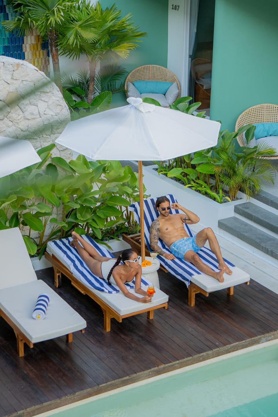 People, Swimming pool, sunbed