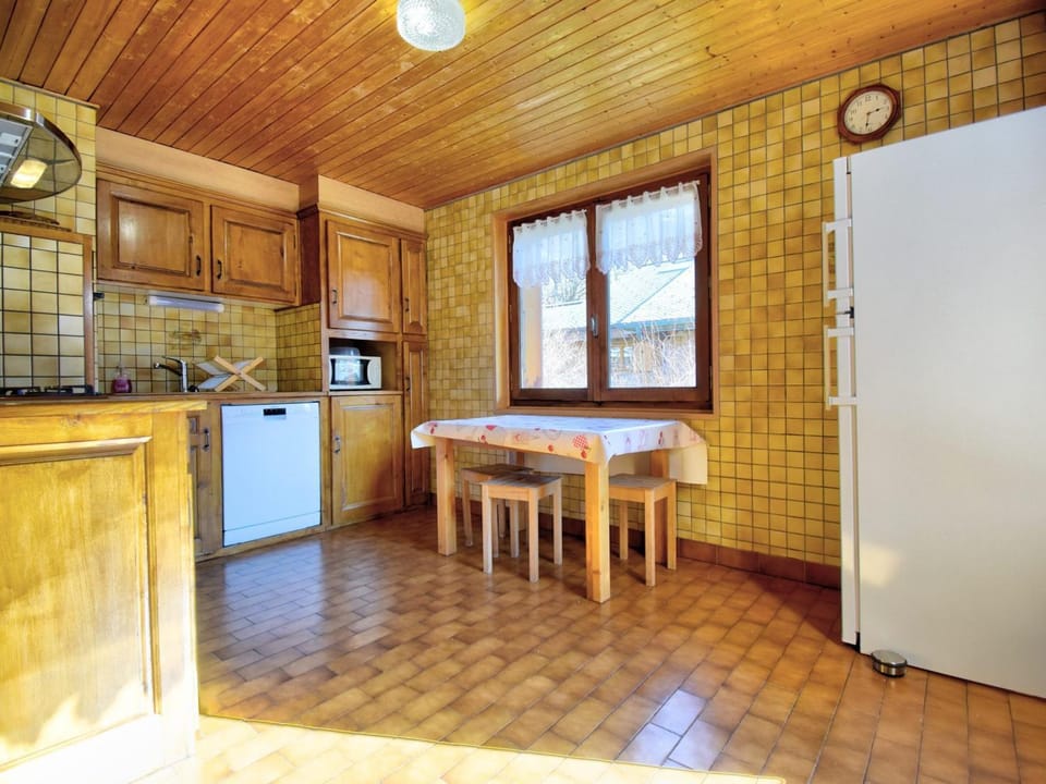 Chalet charmant proche navettes - 14 pers. - FR-1-524-148 Chalet in Montriond