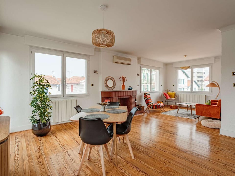 Appartement lumineux proche plage - 6 pers. - FR-1-3-632 Apartment in Biarritz