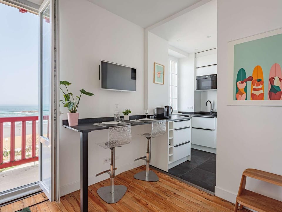 Studio rénové, vue imprenable océan - FR-1-3-633 Apartment in Biarritz
