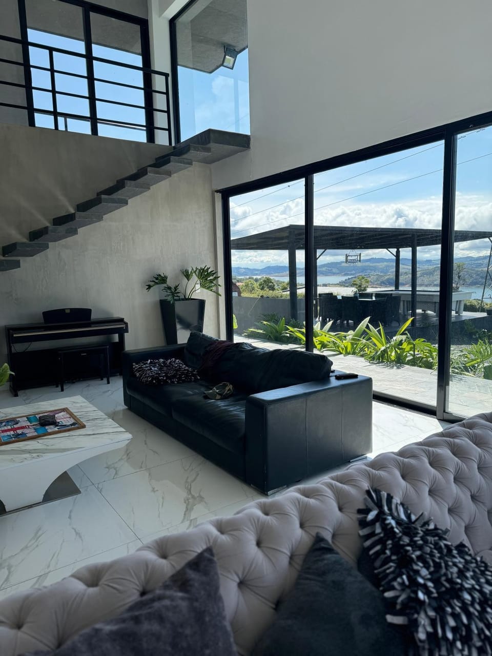 casa lago calima House in Calima