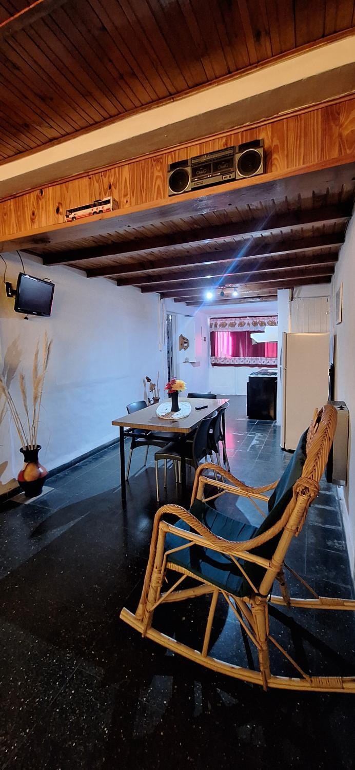 Paseo Dean Funes Dúplex Apartment in San Rafael