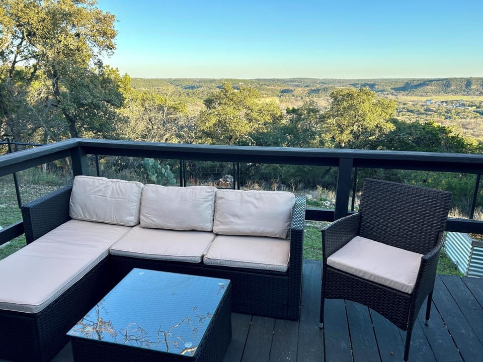 Patio, Natural landscape, View (from property/room), Balcony/Terrace, Seating area, Mountain view