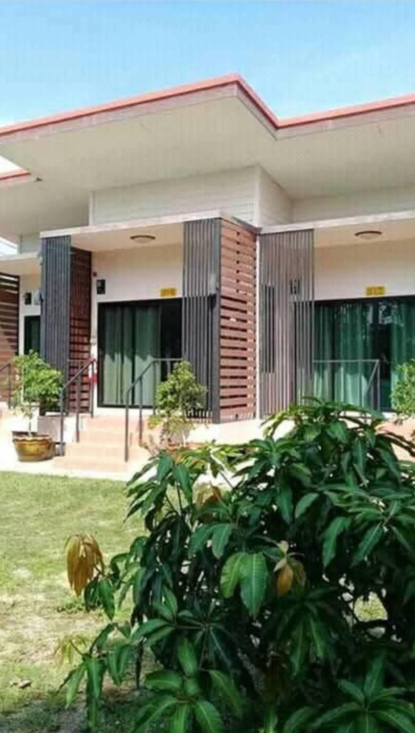 รีสอร์ทตลาดไทร Apartment in Thailand