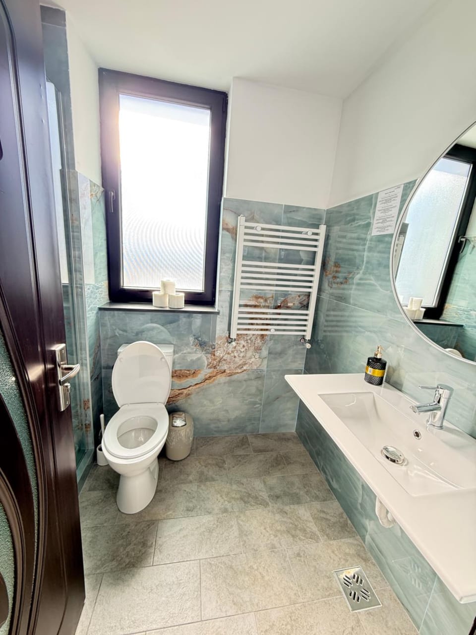 Vila Arina -Private Retreat Bed and Breakfast in Romania