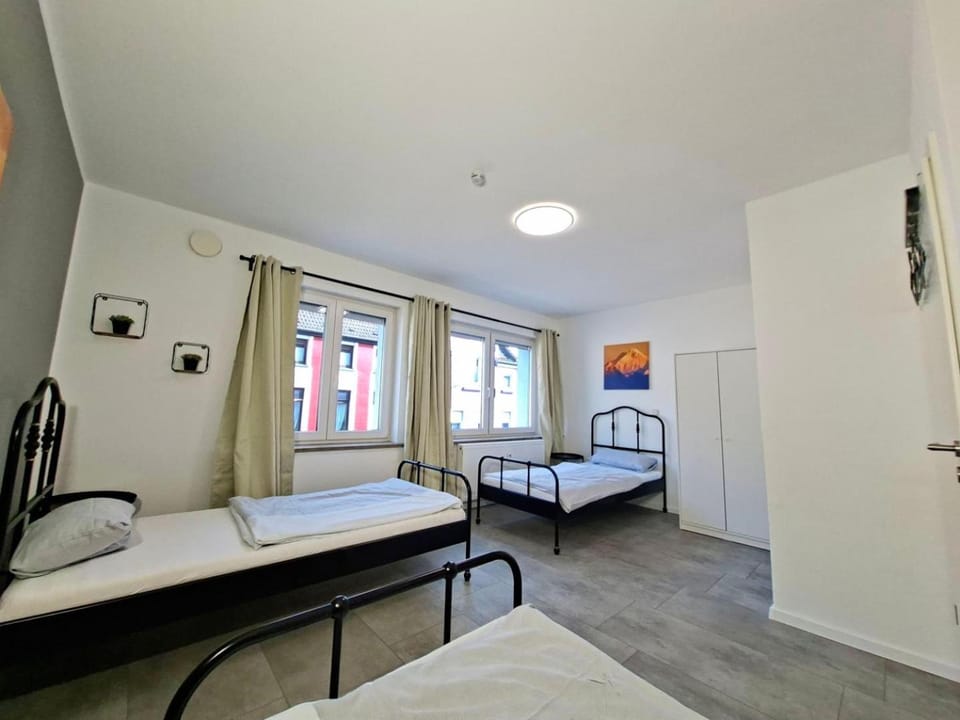 Bedroom, wardrobe