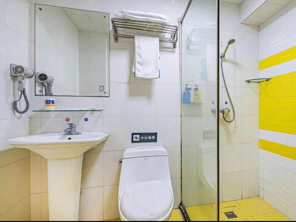 7天酒店深圳北站龙华地铁站店 Hotel in Shenzhen