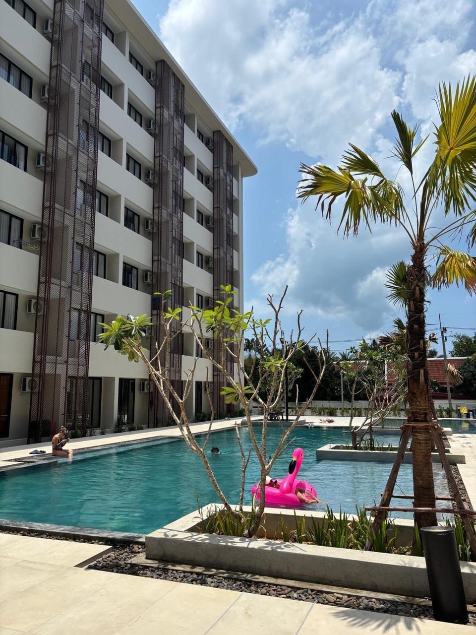 Property building, Swimming pool