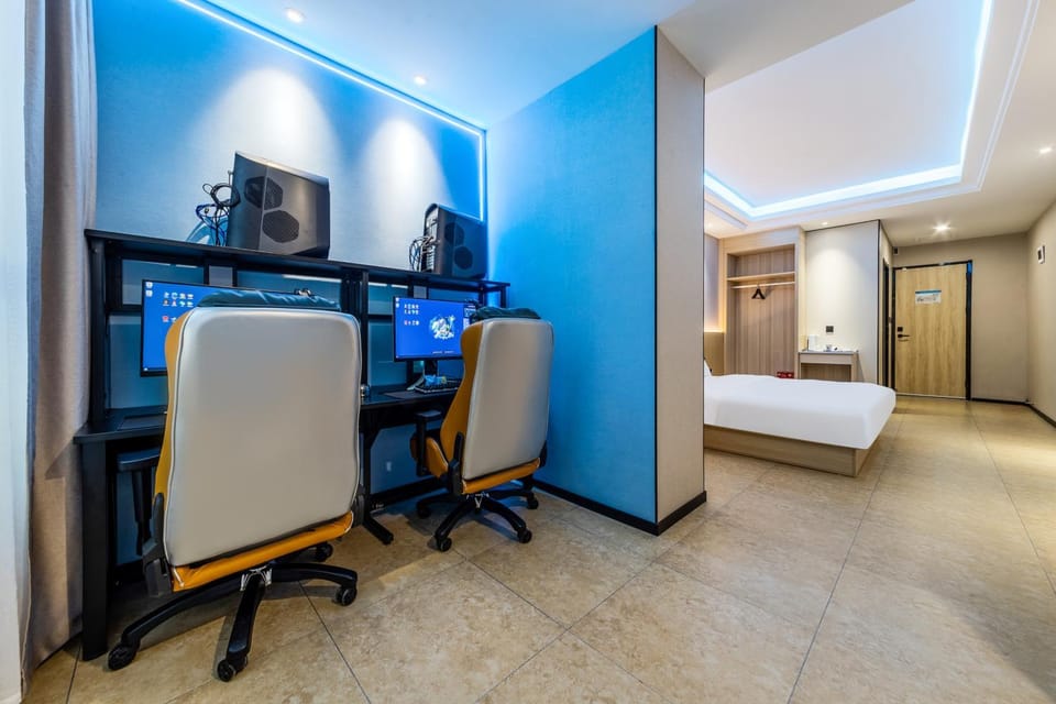 Photo of the whole room