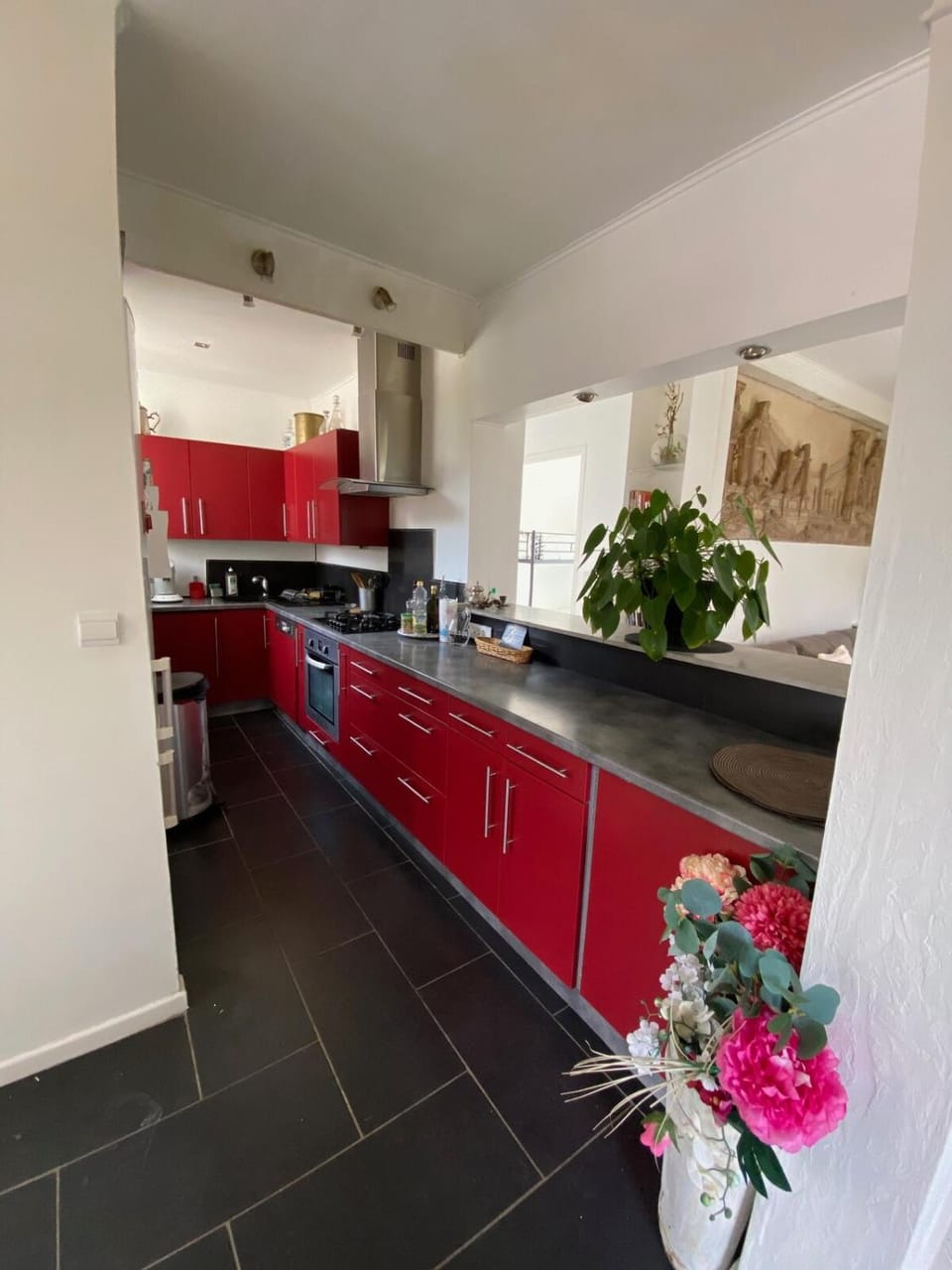 Kitchen or kitchenette, dishwasher, stove, kitchen
