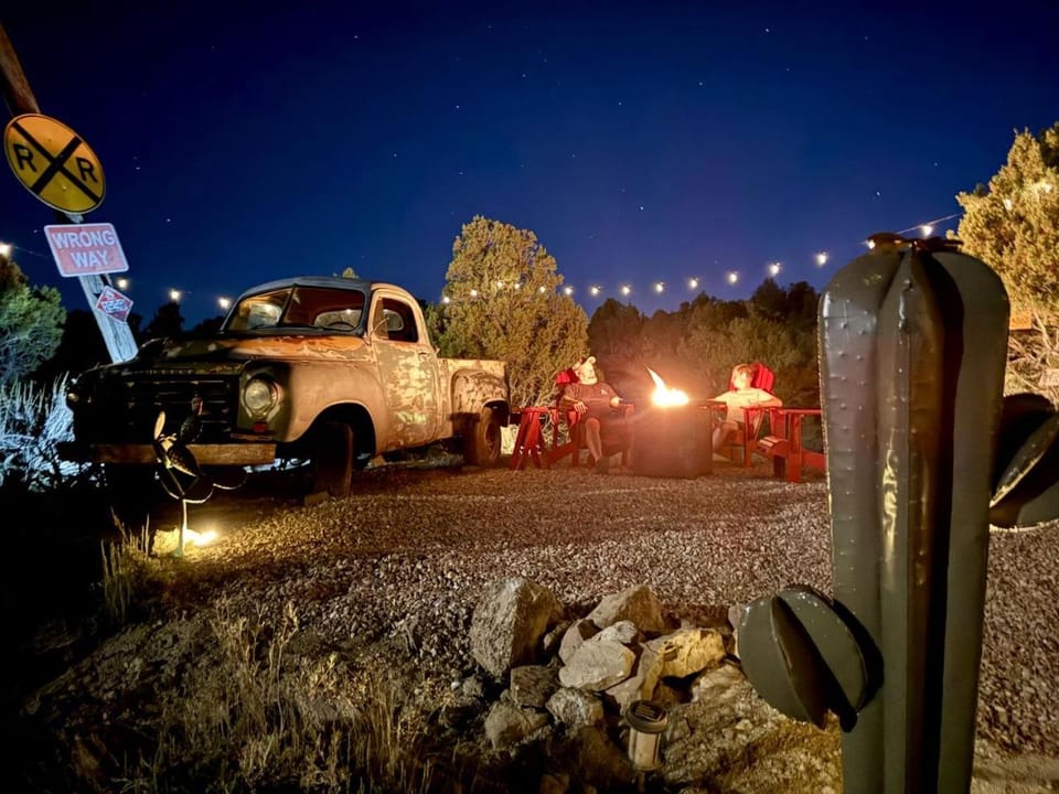 Serene Western Cabin with 23 Private Acres & Stargazing Near Zion National Park, Mount Carmel, Utah Cabin in Mount Carmel