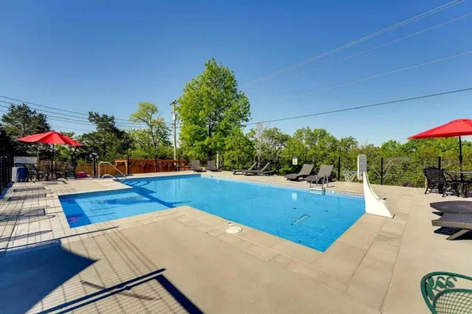 Chic Cabin Stay with Loft, Pool Access & Outdoor Fire Pit in Branson, Missouri Cabin in Indian Point