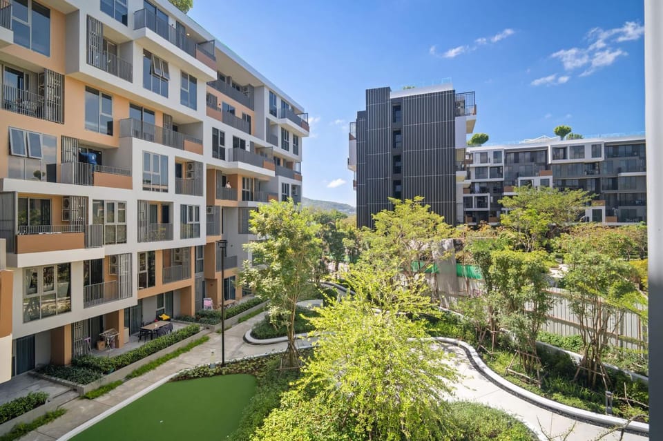 Property building, Garden, Garden view
