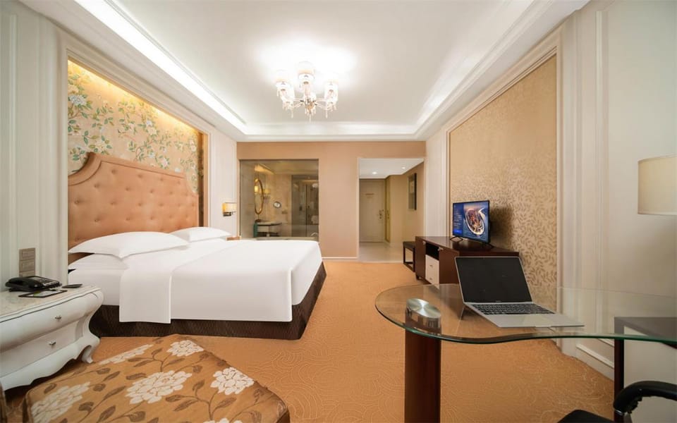 维纳斯皇家会议酒店深圳宝安机场国际会展中心店 Hotel in Shenzhen