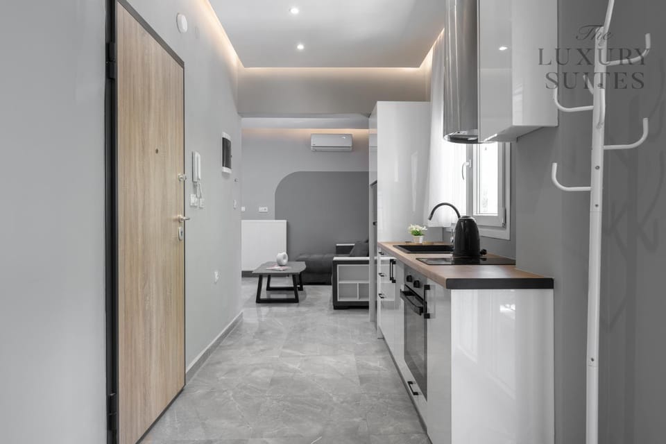 Kitchen or kitchenette, oven, stove