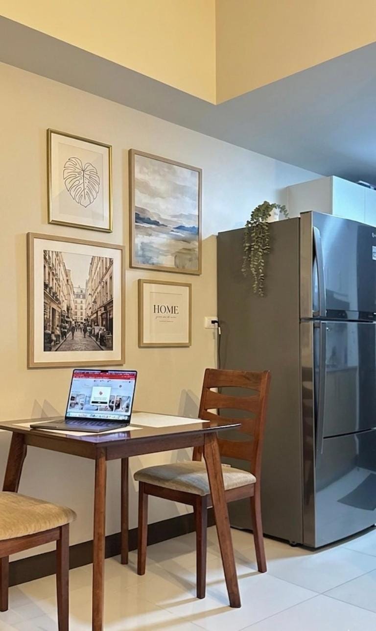 Luxury 1BR Apartment in Manila, BGC - Uptown Parksuites 1 Apartment in Makati