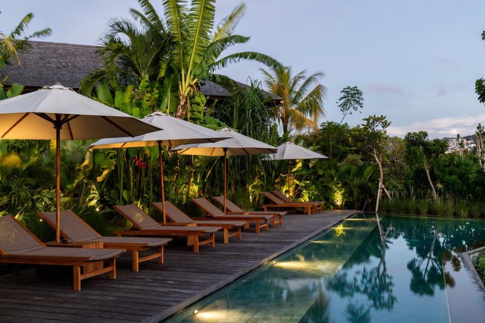 Swimming pool, Swimming pool, sunbed